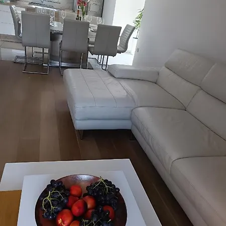 וילה Frigo Olimia Podplat